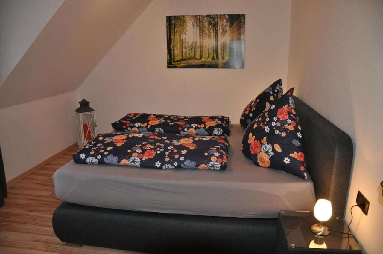 Appartement Rentrisch Am Waldrand à Saint-Ingbert Extérieur photo